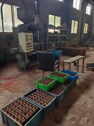Nanjing Weili Electronic Materials Co., Ltd. خط إنتاج المصنع