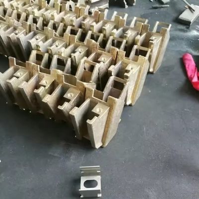 قطع غيار للسيارات المصنوعة من النحاس والقطع الغيار